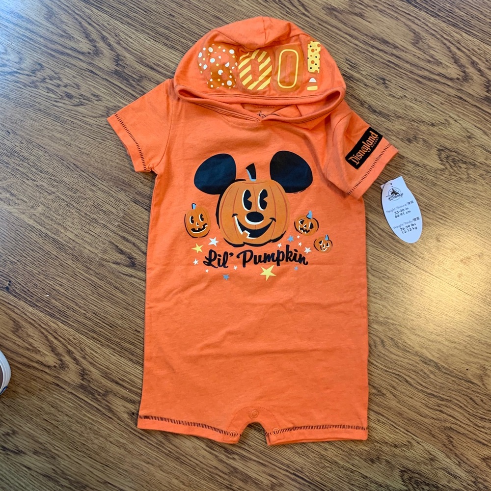 Disney Halloweem Mickey onesie NWT